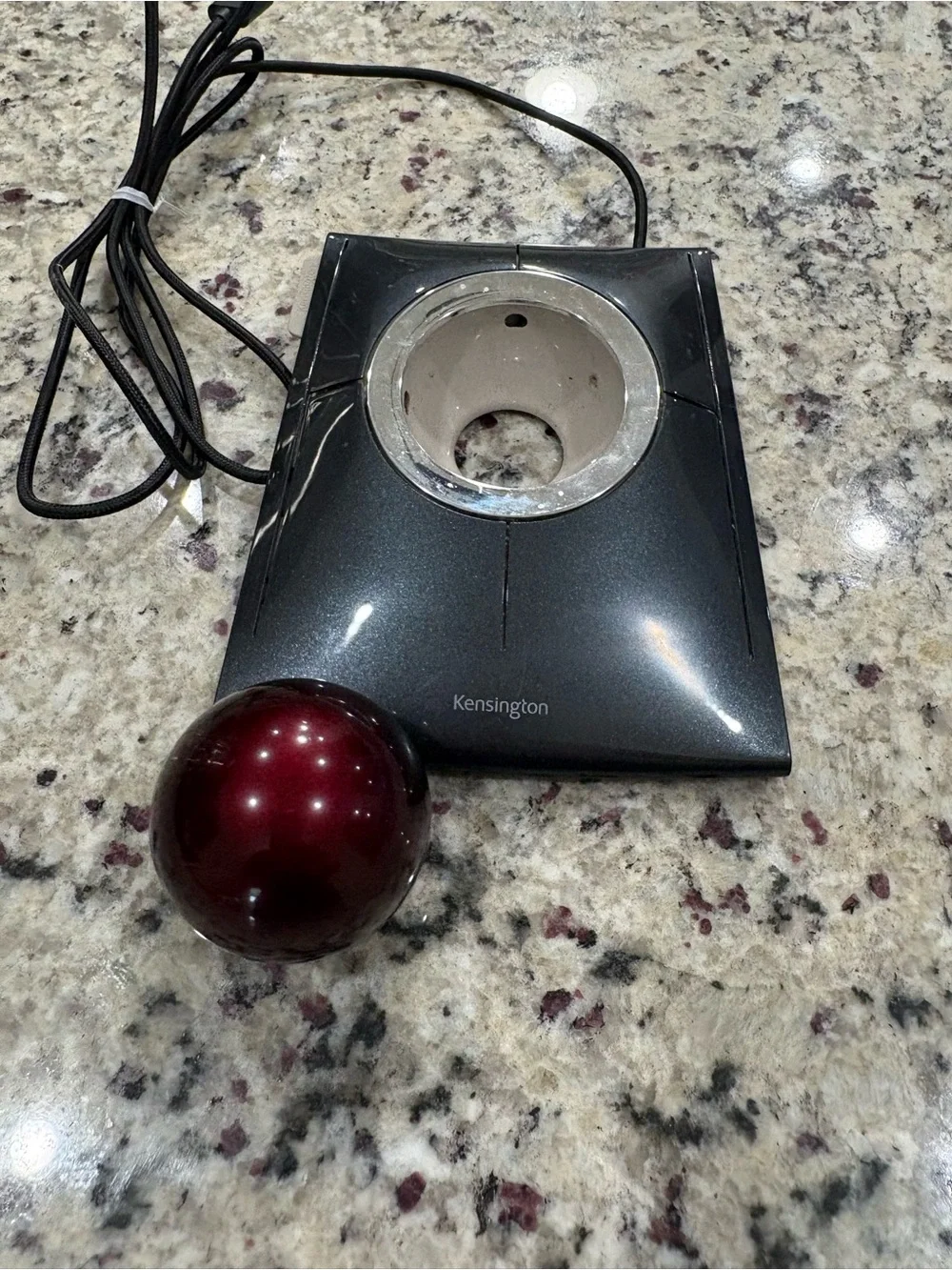 Kensington SlimBlade Trackball mouse gray & red Preowned working condition